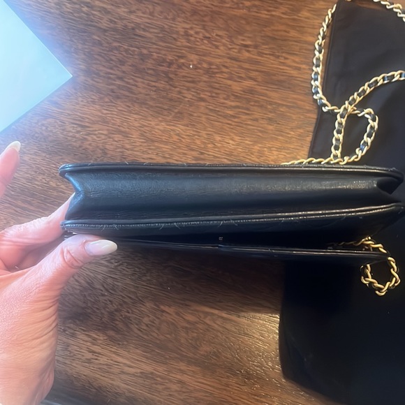 Chanel bag - Picture 3 of 9